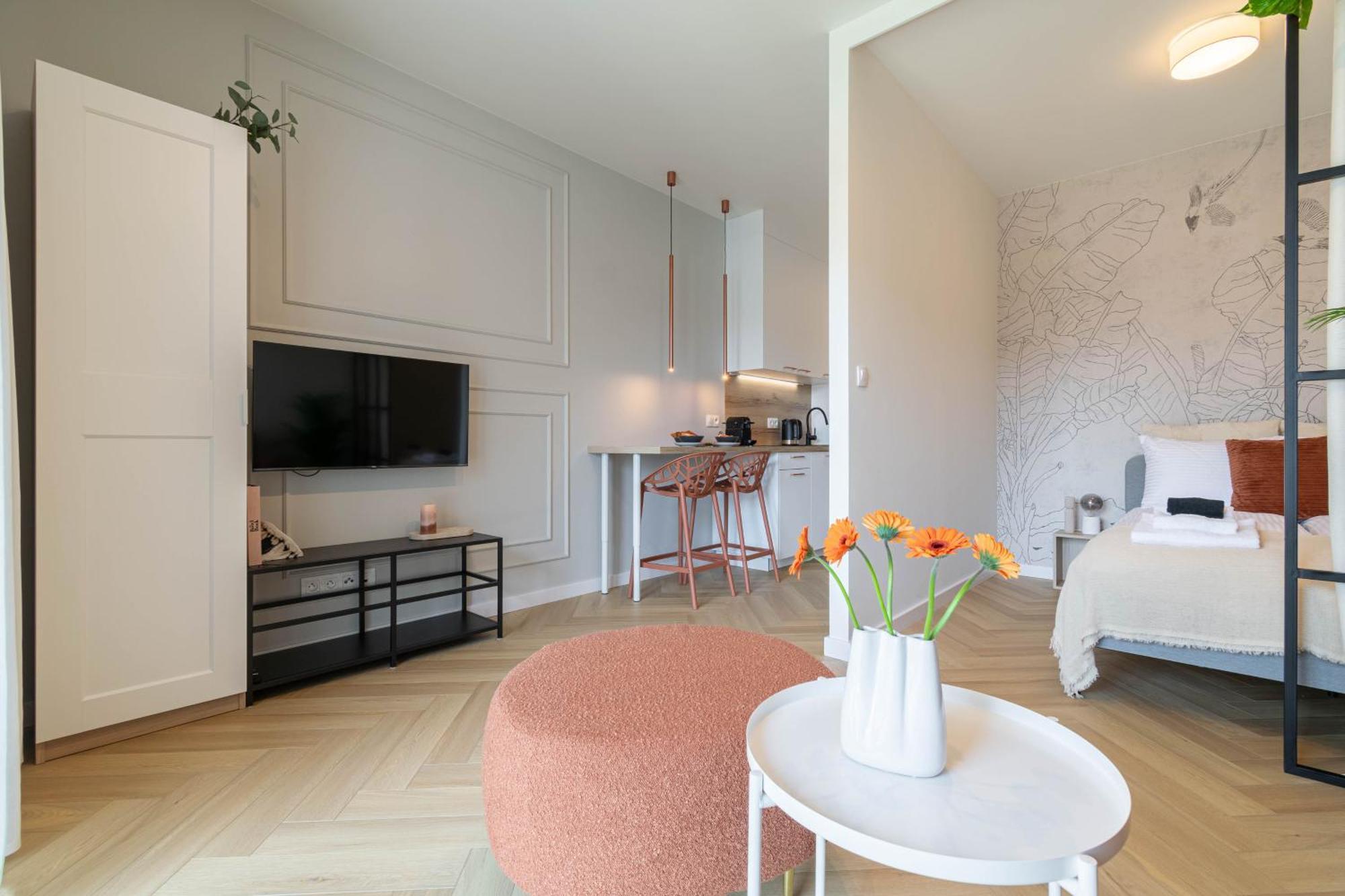 Apartamento Good Mood Francuska Retreat - Free Parking - Self Check-In Katowice Exterior foto