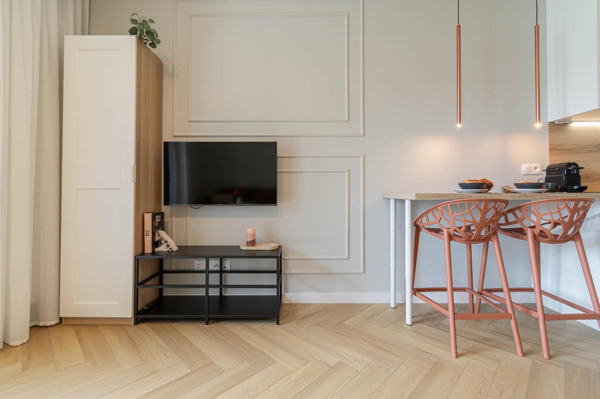 Apartamento Good Mood Francuska Retreat - Free Parking - Self Check-In Katowice Exterior foto