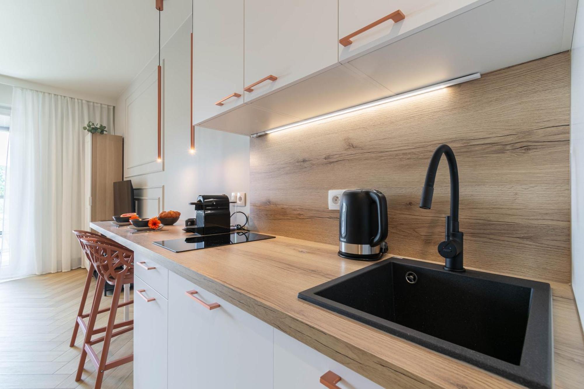 Apartamento Good Mood Francuska Retreat - Free Parking - Self Check-In Katowice Exterior foto